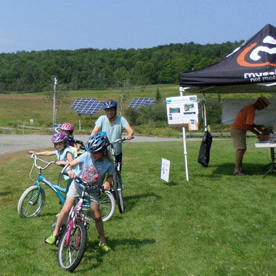 kids on bikes