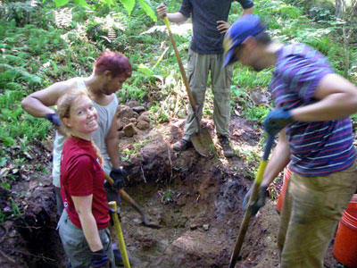 people digging