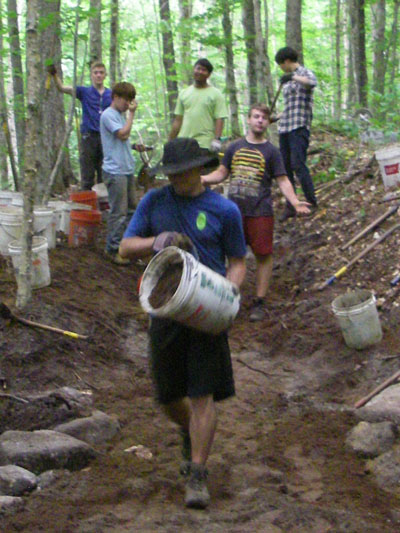 volunteer trail crew